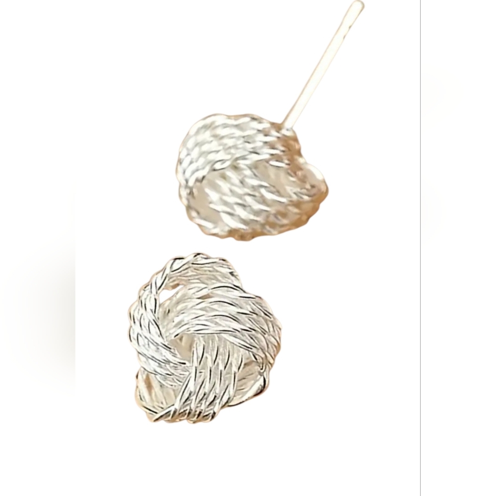 .925 Sterling Silver NEW Braided Knot Stud Earrings Comes w/ Cute Strawberry Box - Picture 4 of 7